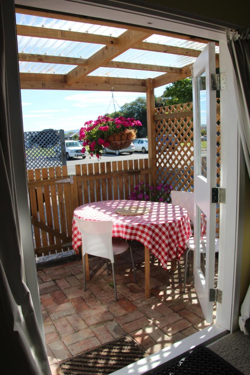 Laughing Fish Studio Apartment Mapua Екстериор снимка