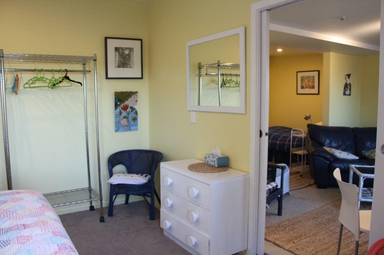 Laughing Fish Studio Apartment Mapua Екстериор снимка