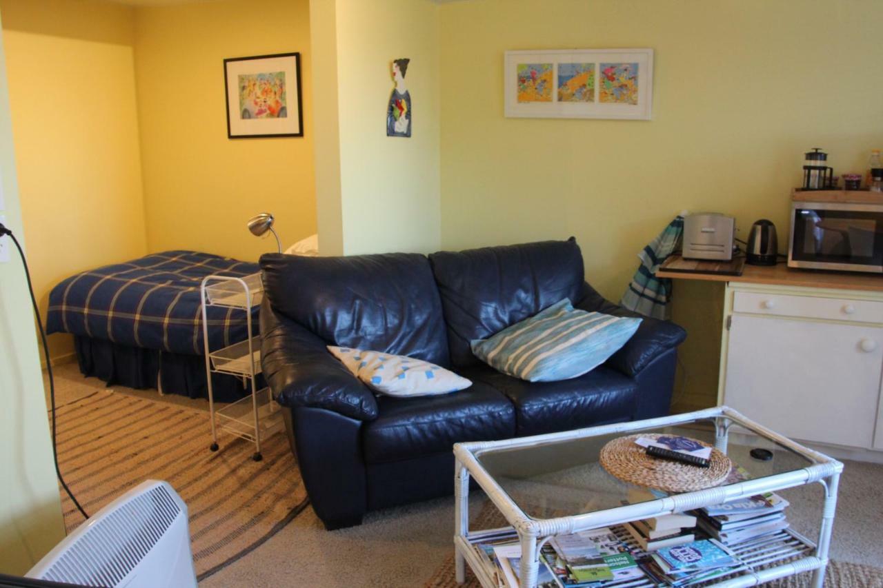 Laughing Fish Studio Apartment Mapua Екстериор снимка