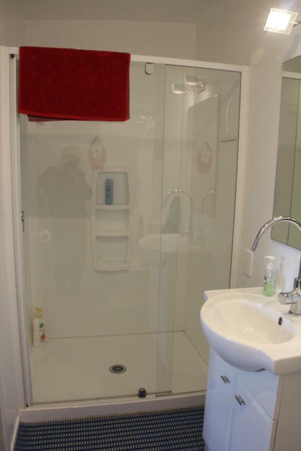 Laughing Fish Studio Apartment Mapua Екстериор снимка